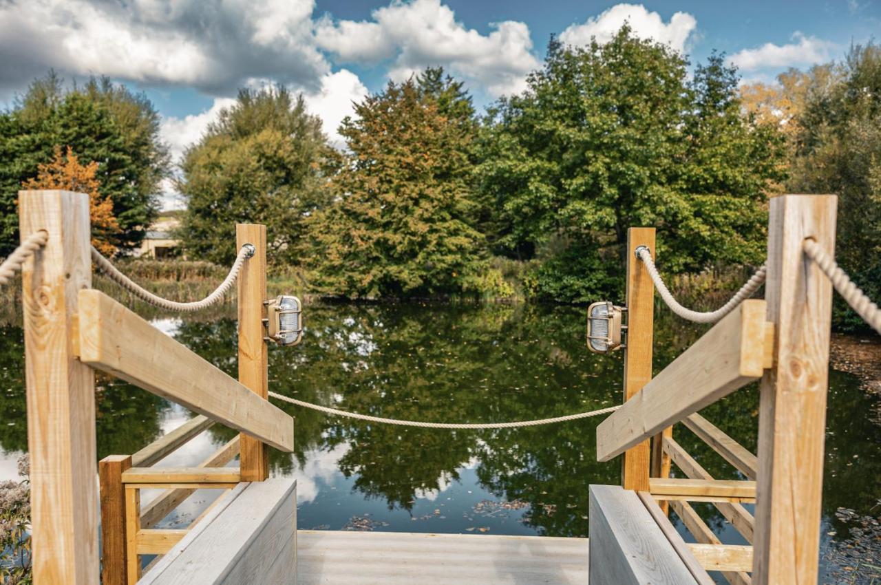 Tewinbury Farm Hotel Kültér fotó